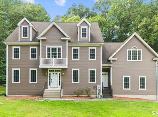 3 Butternut Ridge Rd, Oxford, CT 06478