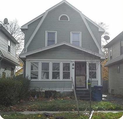 1st image of 389 Shirley Ave