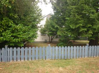 517 N 100th St, Seattle, WA 98133