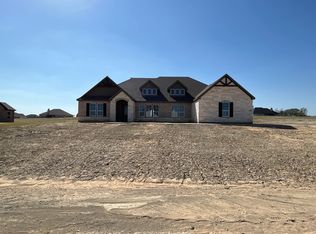 806 Valley Ridge Rd, Van Alstyne, TX 75495
