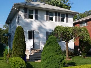 329 Coolidge Ave, Fort Lee, NJ 07024