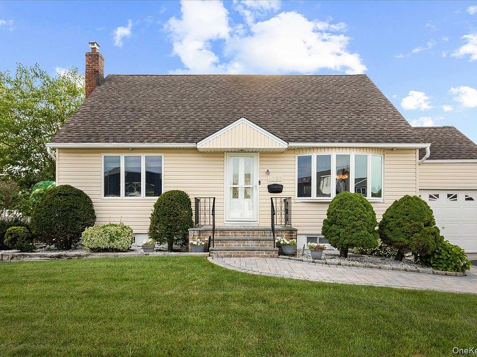 1st image of 4060 Maywood Drive