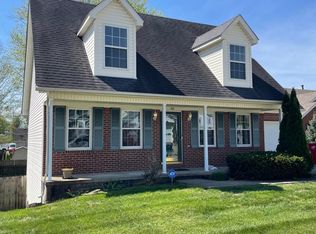 1108 Meadow Glen Dr, Frankfort, KY 40601