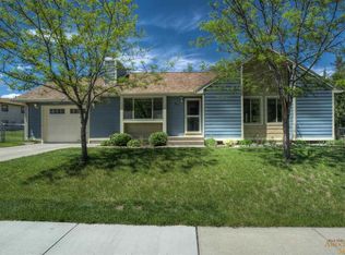 514 E Centennial St, Rapid City, SD 57701