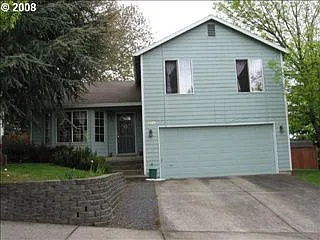 3305 Hillcrest Way photo 1