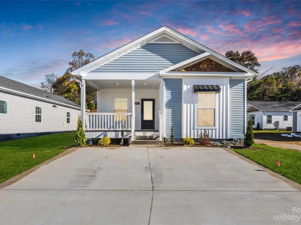 108 Bellamy Rd, Asheville, NC 28806