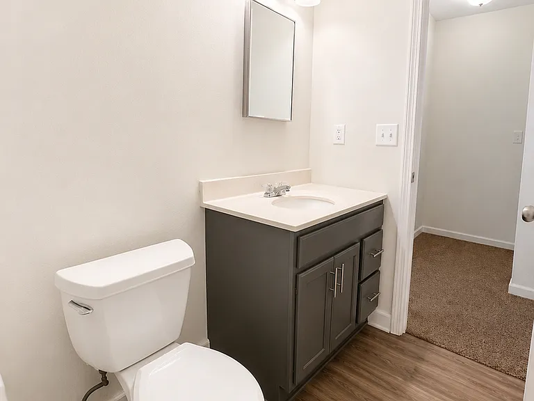 Welcome to Hickory Hills Apartments — Photo 12