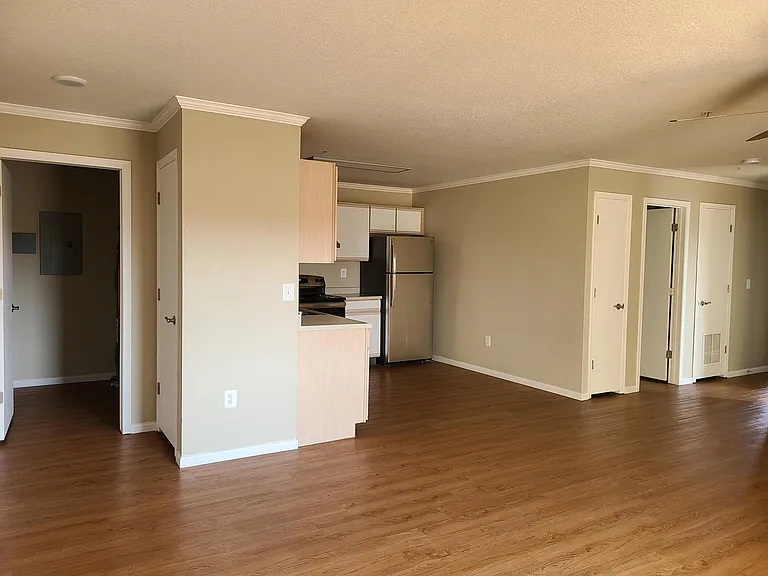 Grandview Meadows — Photo 11