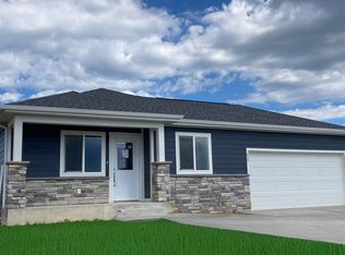 235 N Valley Dr, Rapid City, SD 57703