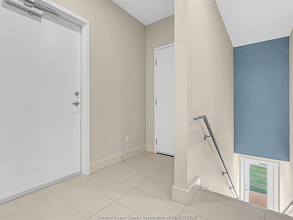 2nd image of 550 Sandison St #36