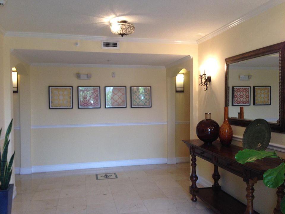 1st image of 322 Madeira Ave APT 101