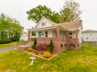 14 Dane St, Sayreville, NJ 08872