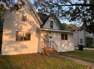 1608 9th St E, Menomonie, WI 54751