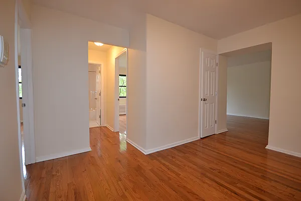 Rented by Silverstein Collection LLC  | media 4