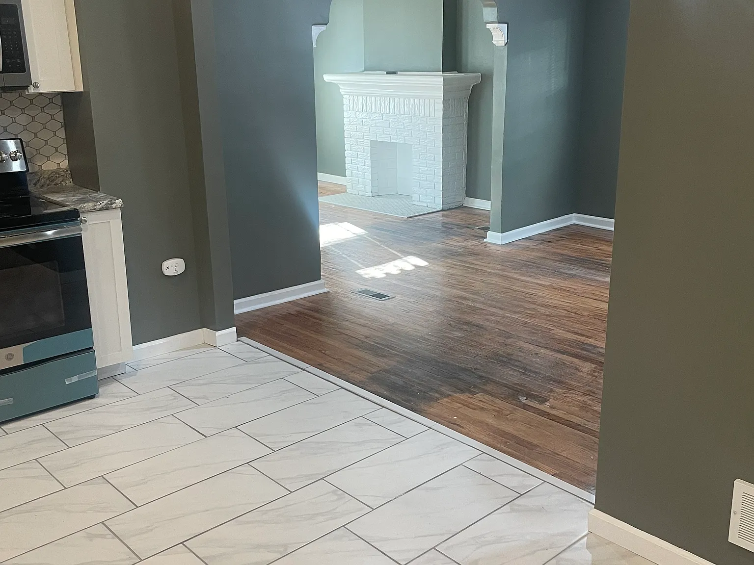 3 bed, 2600 sqft, $1,600 — Photo 4