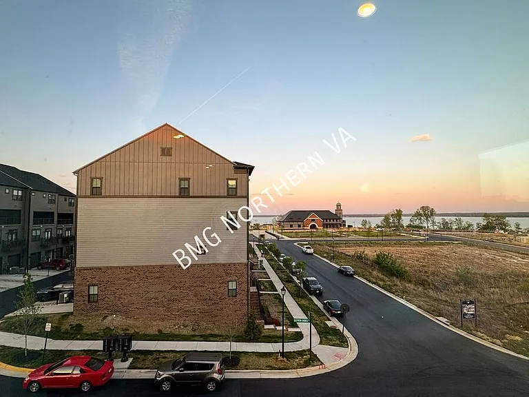 1636 Kirkman St — Photo 33