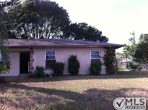 3rd image of 504 NE 19th Pl