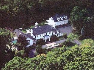 9 Old Timber Trl, Pittsburgh, PA 15238