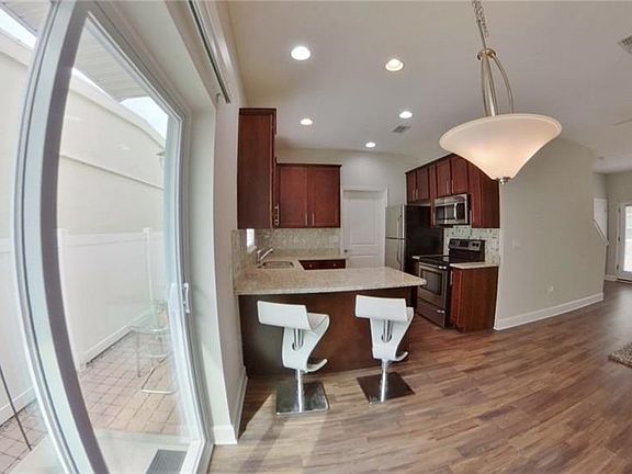 2nd image of 3701 W Carmen St Unit 5