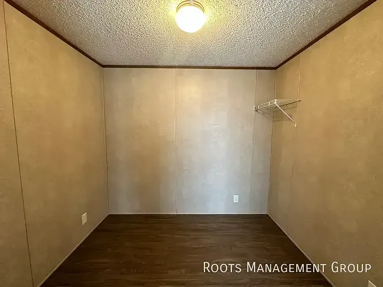 2088 E Empire Ave #160 — Photo 7