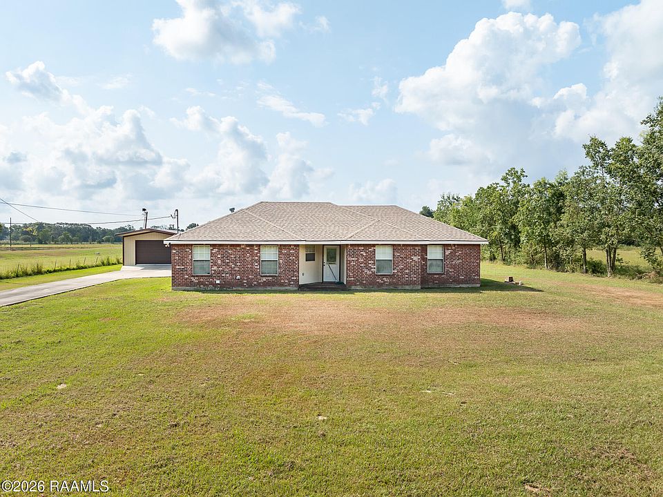 1st image of 1719 Pointe Verte Rd