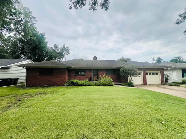 1513 Vinita Ave, Enid, OK 73703