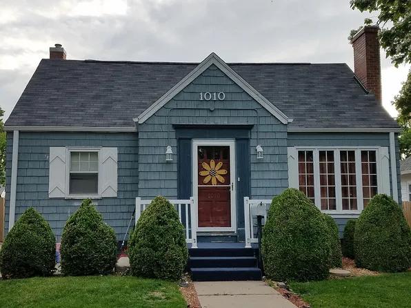 1010 E 3rd St, McCook, NE 69001