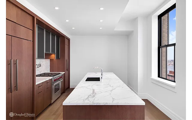 Rented by Douglas Elliman | media 10