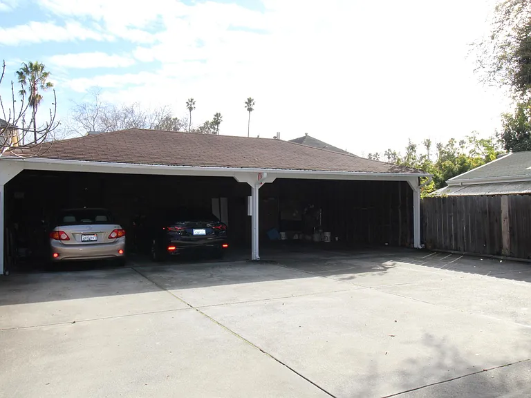 828 Taylor Ave #C — Photo 8