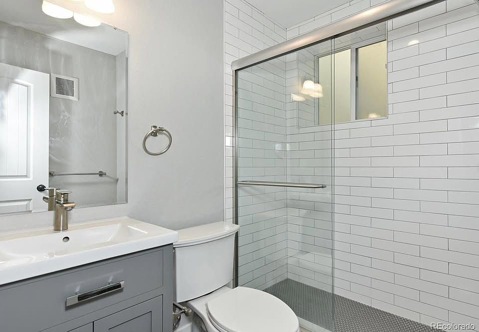 1st image of 1421 Washington Ave #C