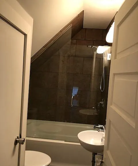 5831 Douglas St #3 — Photo 17