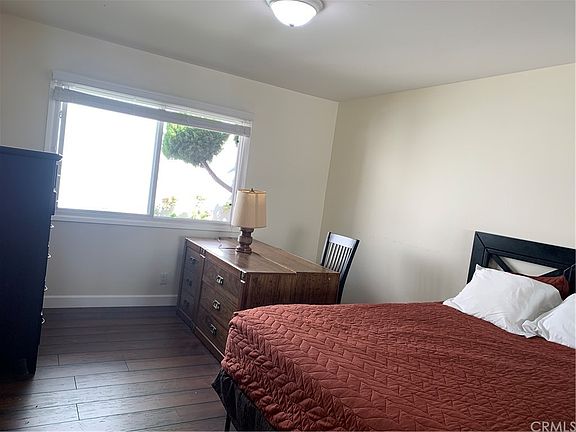 5th image of 28603 Plainfield Dr