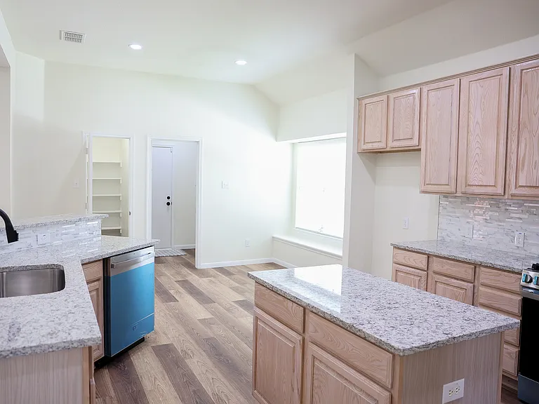 8509 Chalton Dr — Photo 50