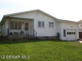 506 E Newburg Ave, Mabel, MN 55954