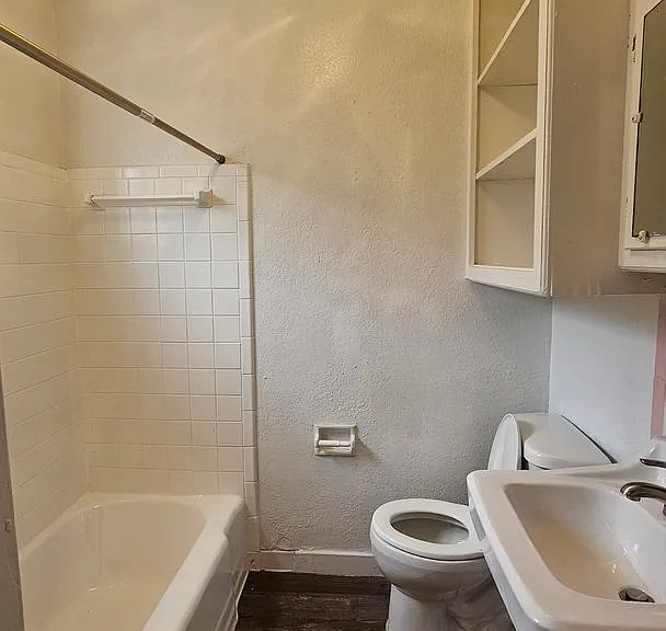 1133 S Quincy Ave — Photo 4
