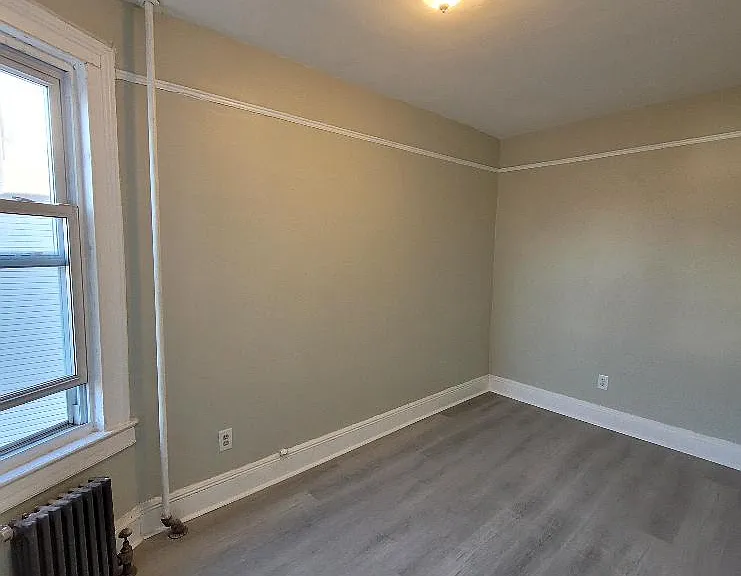 429 S 6th St #2 — Photo 3