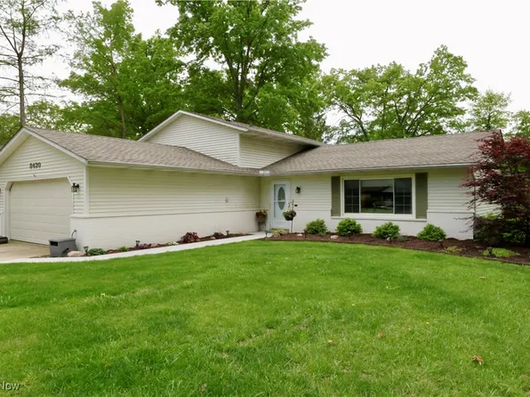 5430 Barkwood Dr, Sheffield Village, OH 44054