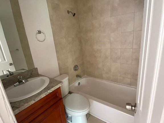 4th image of 110 NE 56th St #110A