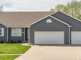 105 Jasper St, Marion, IA 52302