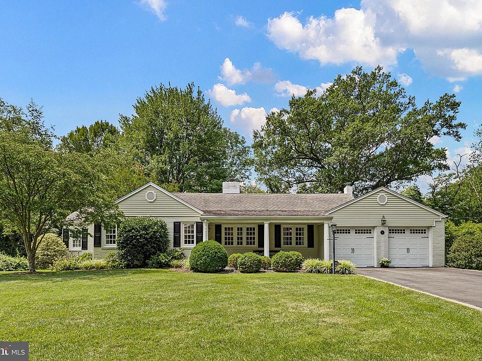 1st image of 12 Westover Cir