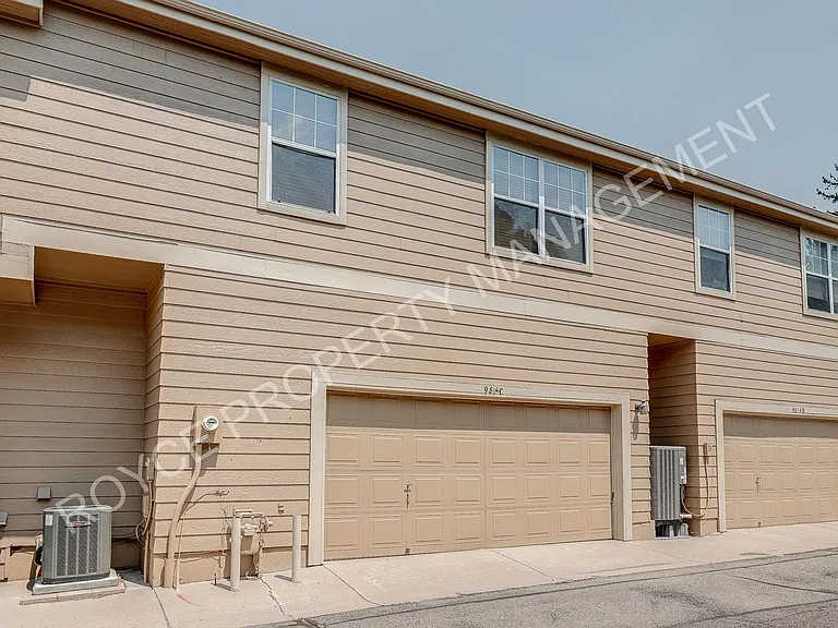 9814 Grove St #C — Photo 26