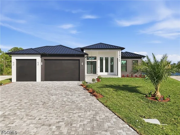 2301 NW 32nd Pl, Cape Coral, FL 33993