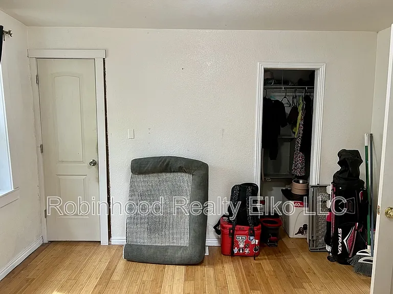 756 Maple St — Photo 13