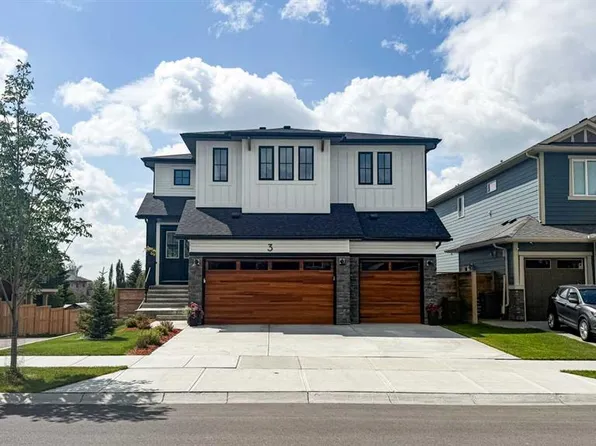 3 N Highwood Dr, Okotoks, AB T1S 5S3