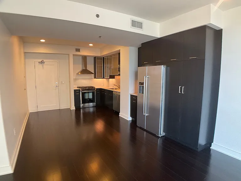 601 Rosemary St #414 — Photo 6