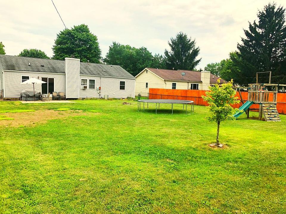 2nd image of 228 Tyler Ave