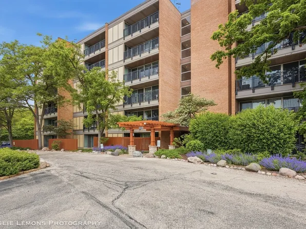 5950 Oakwood Dr APT 4K, Lisle, IL 60532
