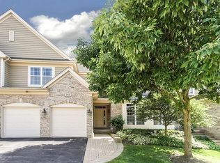 713 Stone Canyon Cir, Inverness, IL 60010