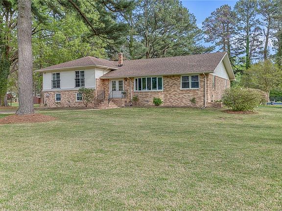 2nd image of 5021 Madeira Rd