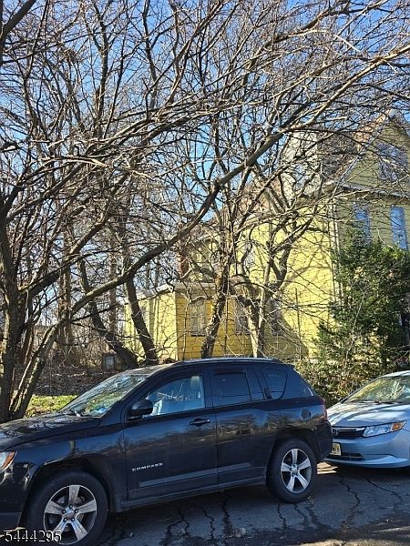 2nd image of 526-528 Union Ave-Old